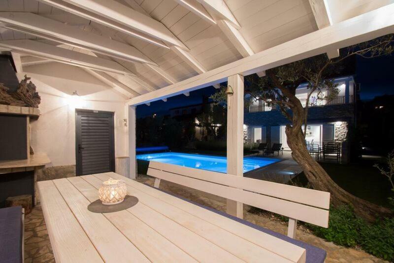 Salt & Sand Villa Kornić Εξωτερικό φωτογραφία