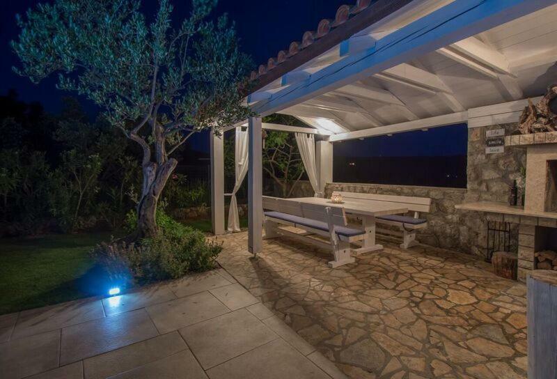 Salt & Sand Villa Kornić Εξωτερικό φωτογραφία